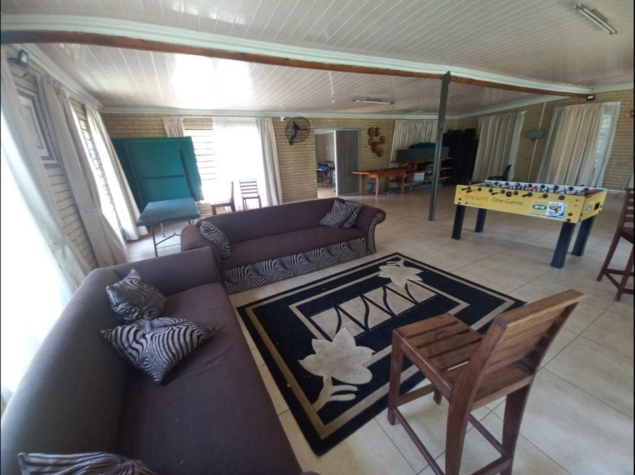 4 Bedroom Property for Sale in Lindequesdrif North West